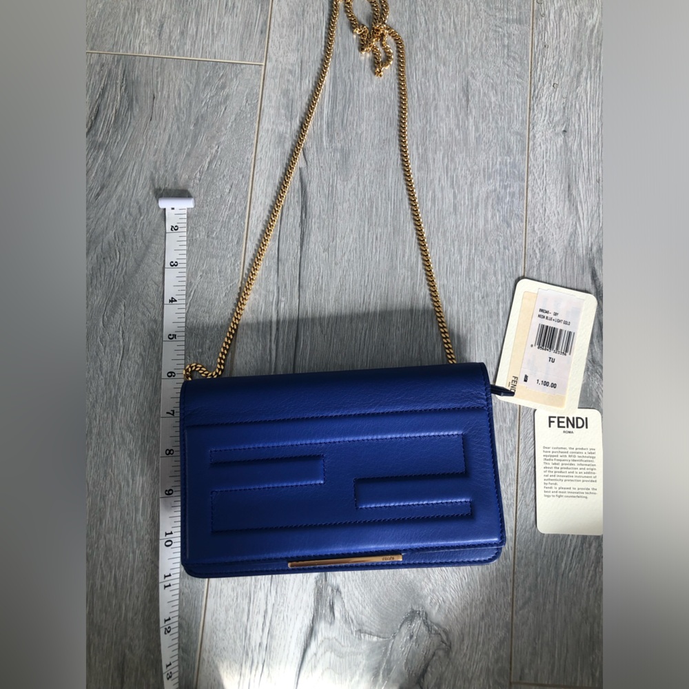 Authentic Fendi Royal Blue Leather Wallet with Gold Chain - Picture 11 of 14